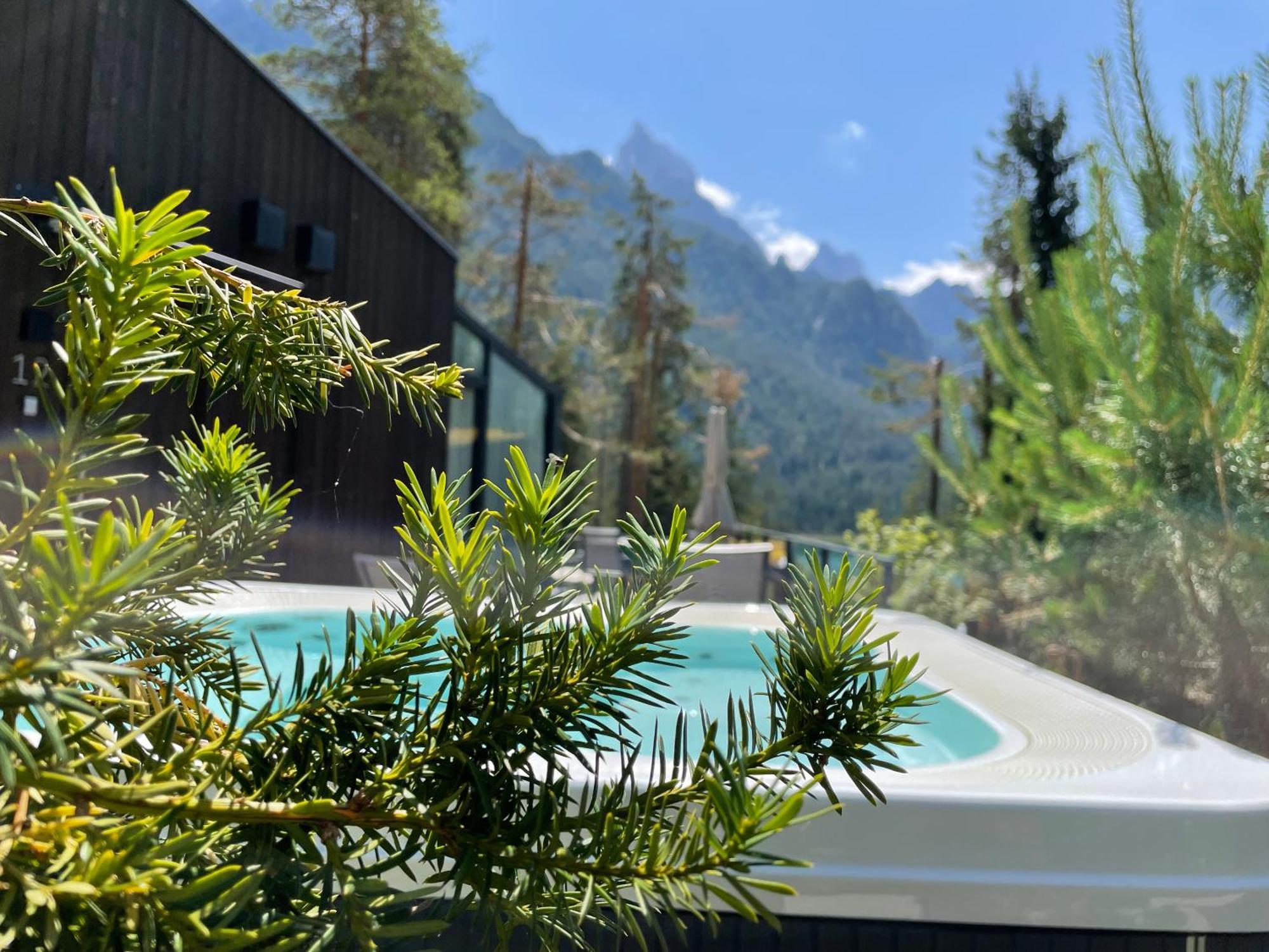 Skyview Chalets Am Camping Toblacher See 外观 照片